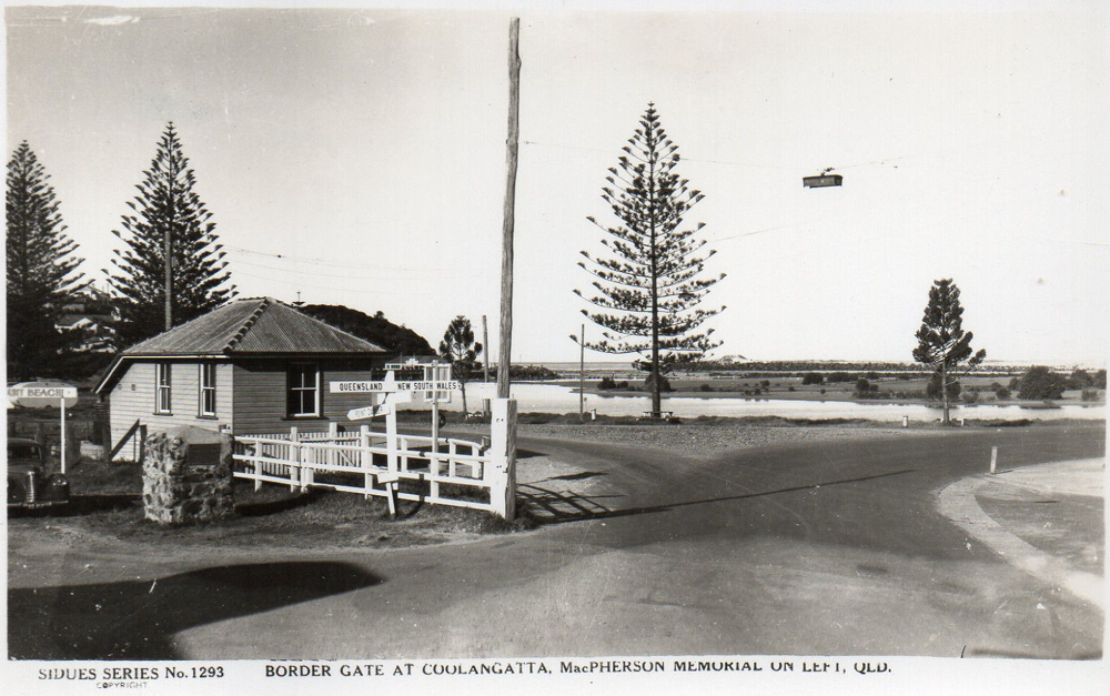 Postcard - Border Gate at Coolangatta - Sidues Series No. 1293 - 1000x627.png