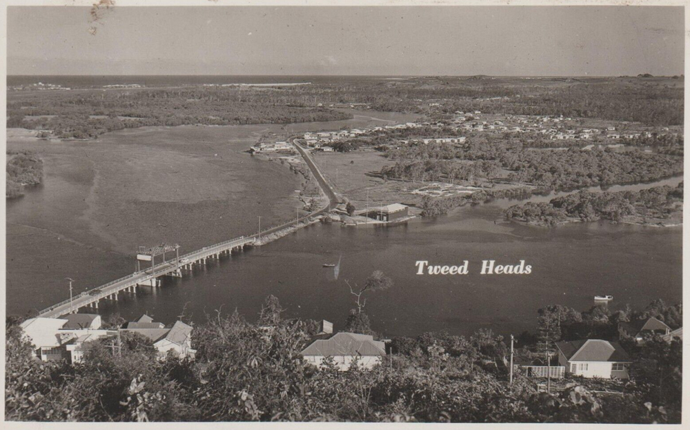 Postcard - Tweed Heads - Fred Lang Views - 1 - 1000x623.png