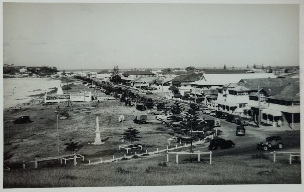 Postcard - Coolangatta - 1 - 1000x633.png