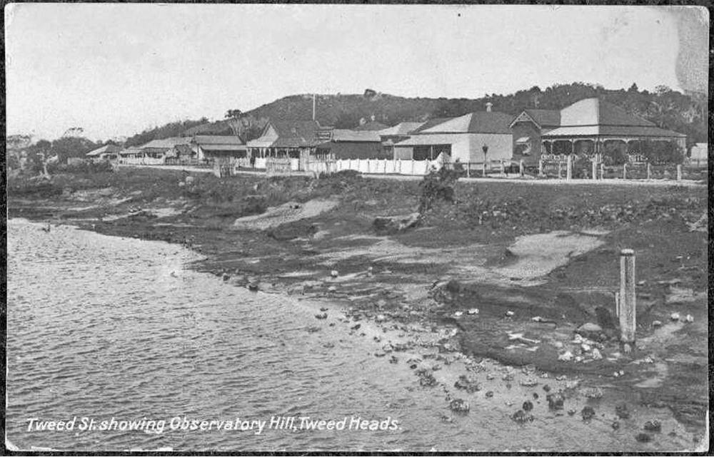 Postcard - Tweed St. showing Observatory Hill, Tweed Heads - 1000x641.png