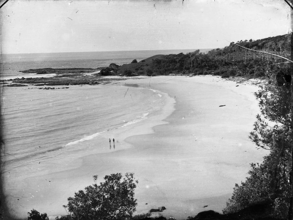 Rainbow_Bay_Gold_Coast_ca_1891.jpg