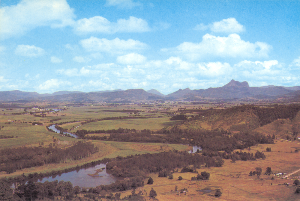 Postcard - The Tweed Valley looking towards Mt Warning - 2-N5 - 1000x671.png